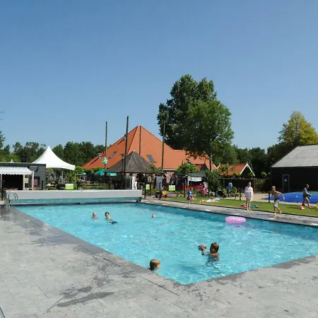 Holiday Droompark Buitenhuizen.36 *